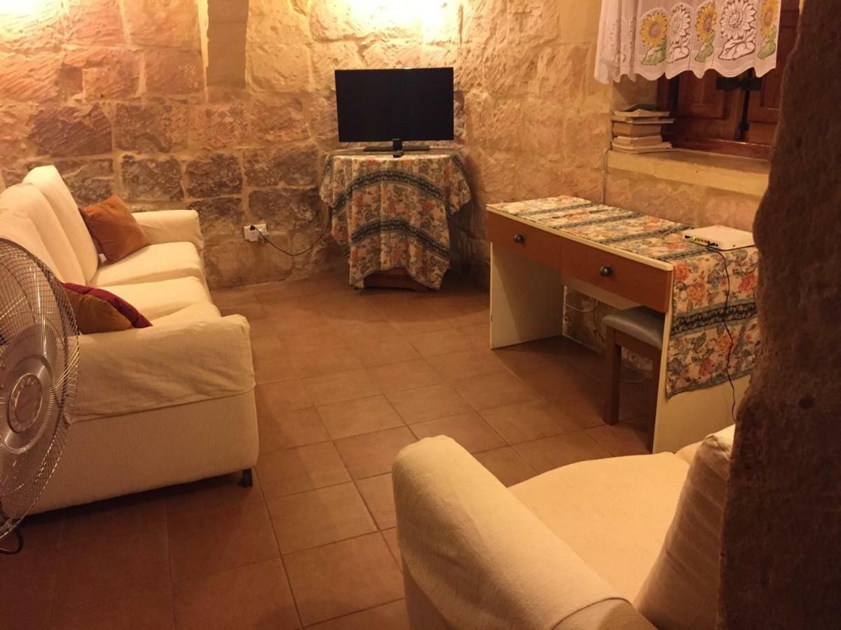 400Yr Farmhouse In Xaghra Gozo - Separate Rooms מראה חיצוני תמונה